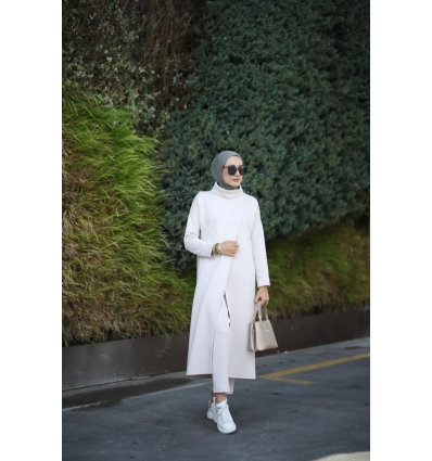 Tesettür Boğazlı Tunik Pantolon Takım Taş Model 487 TUNİK TAKIM 1,850.00